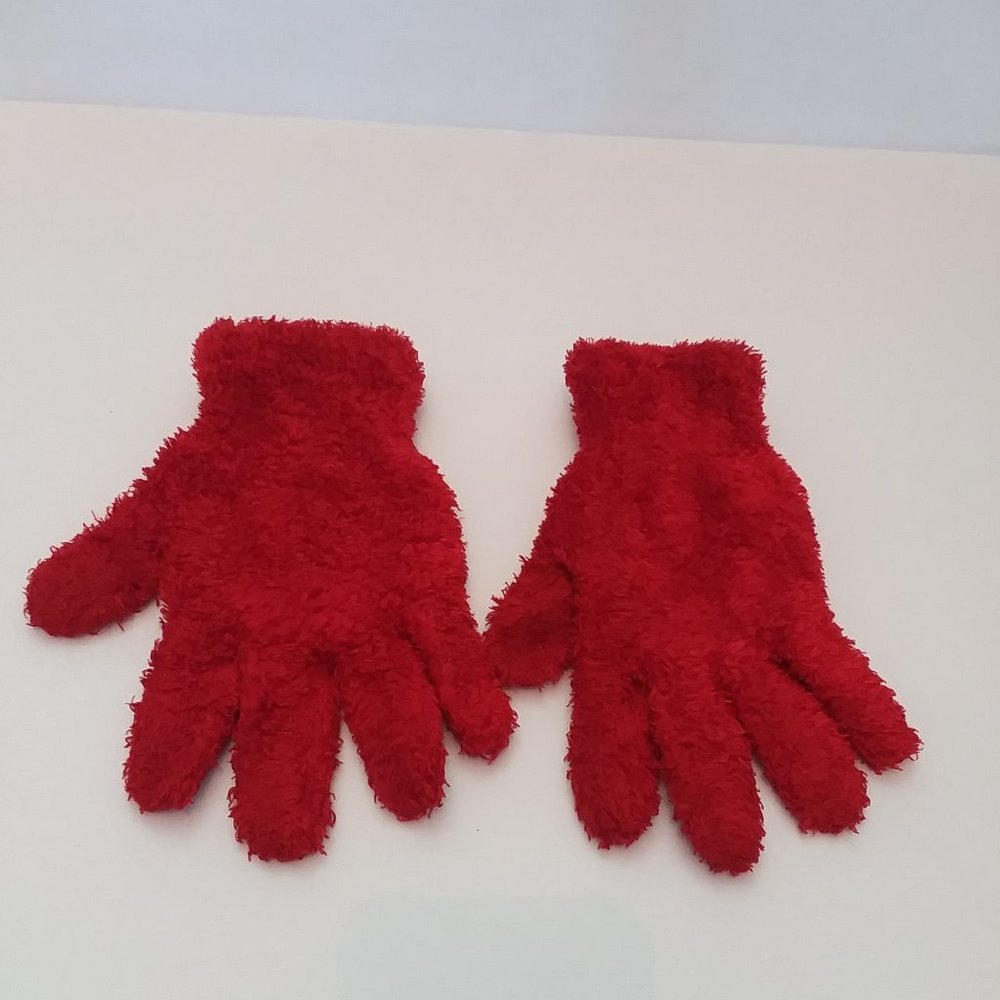 Red Gloves